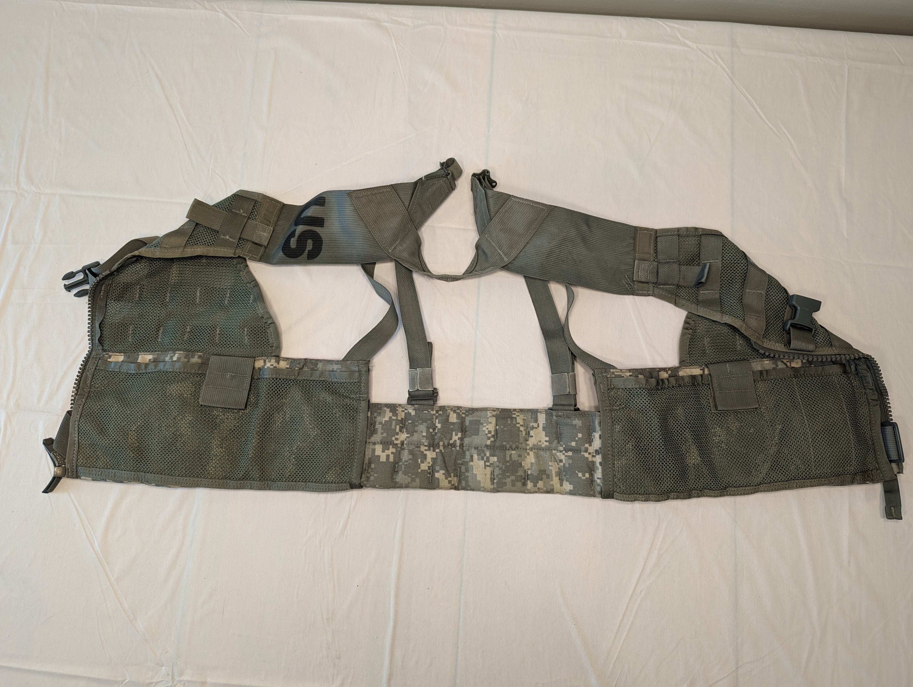 5pc. Load Carrier w/ 4 Pouches - ACU
