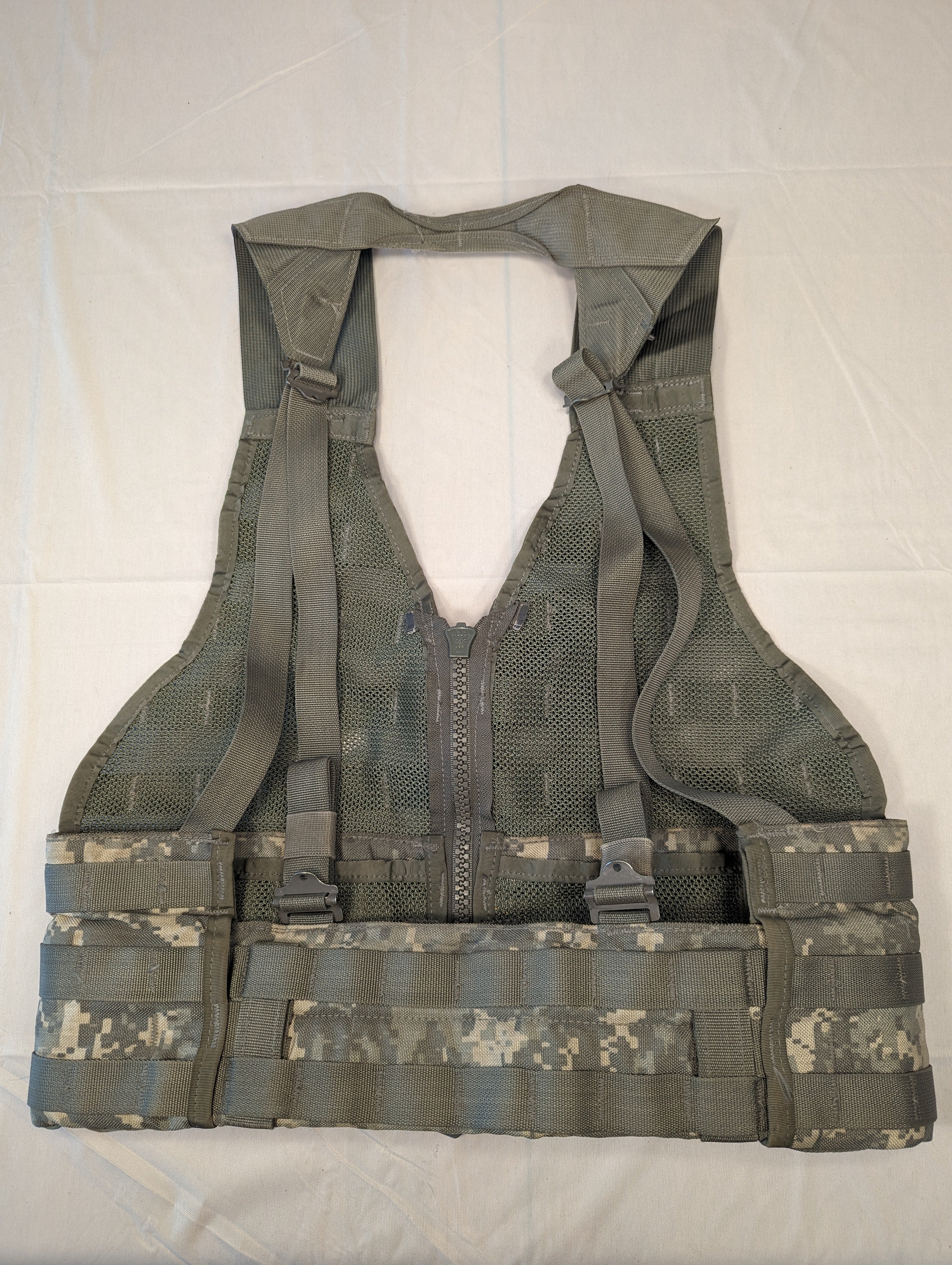 5pc. Load Carrier w/ 4 Pouches - ACU